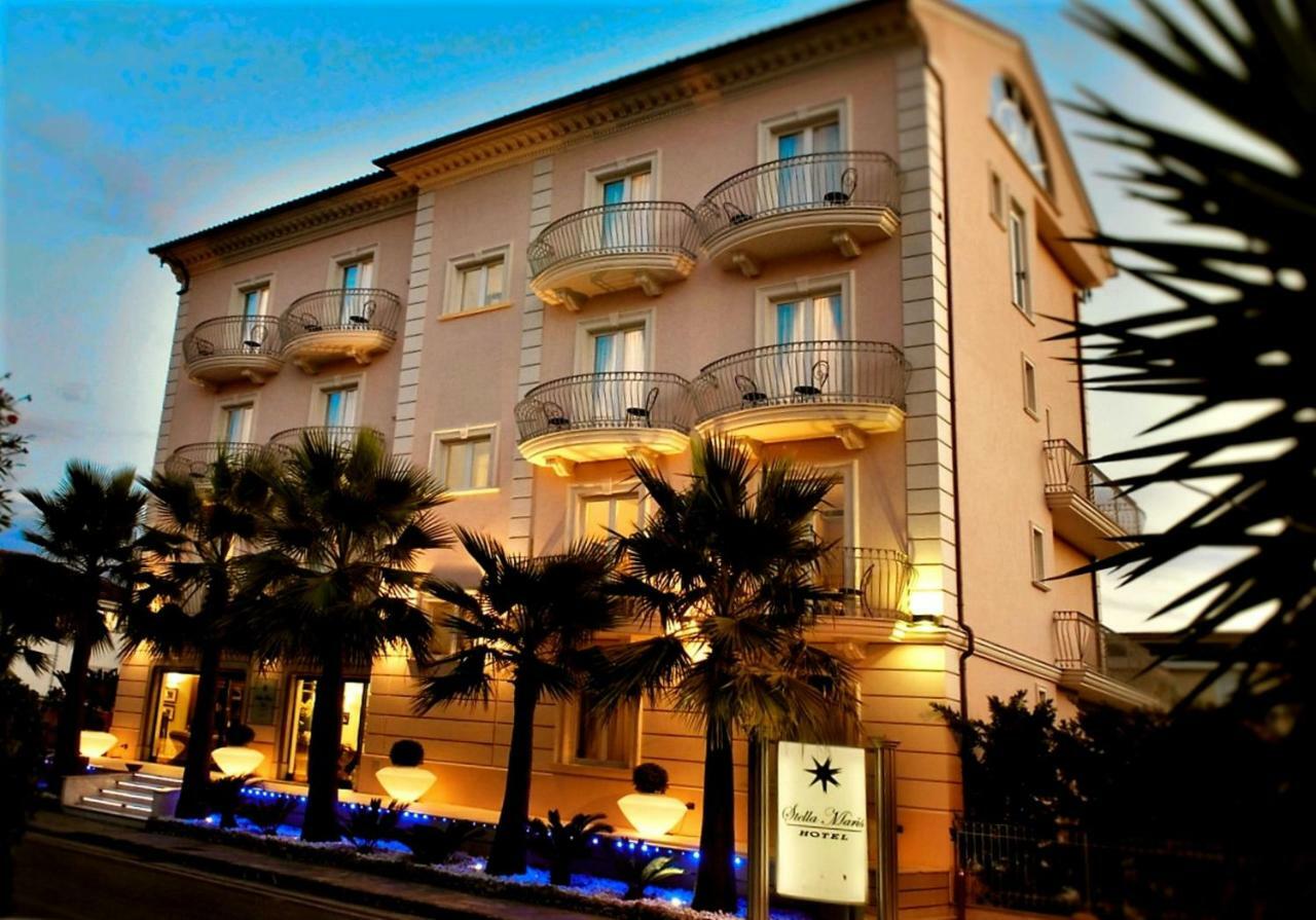Hotel Stella Maris Casal Velino Eksteriør billede