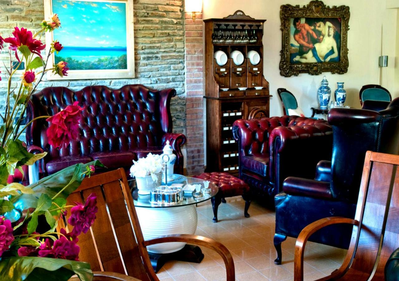 Hotel Stella Maris Casal Velino Eksteriør billede