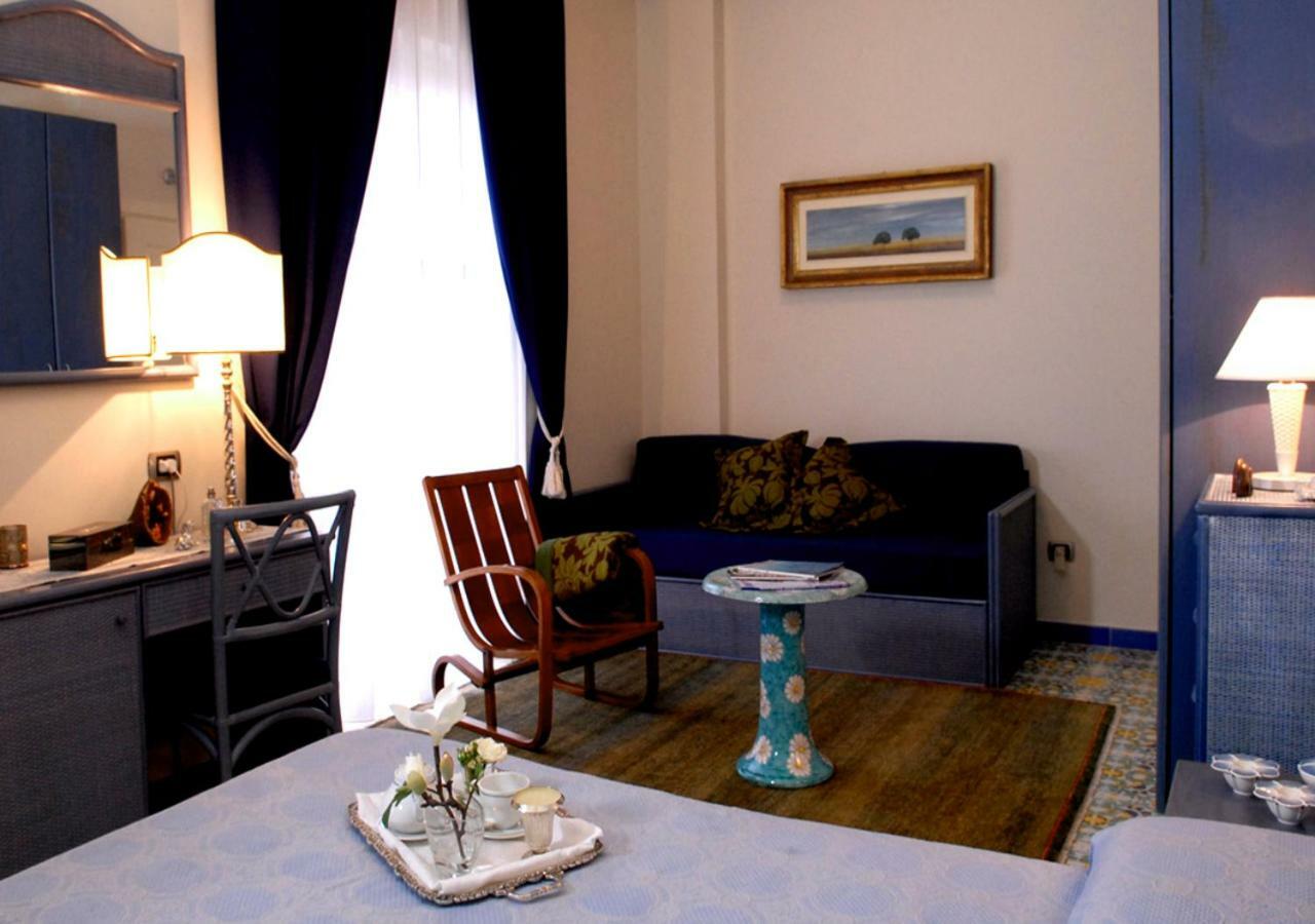 Hotel Stella Maris Casal Velino Eksteriør billede